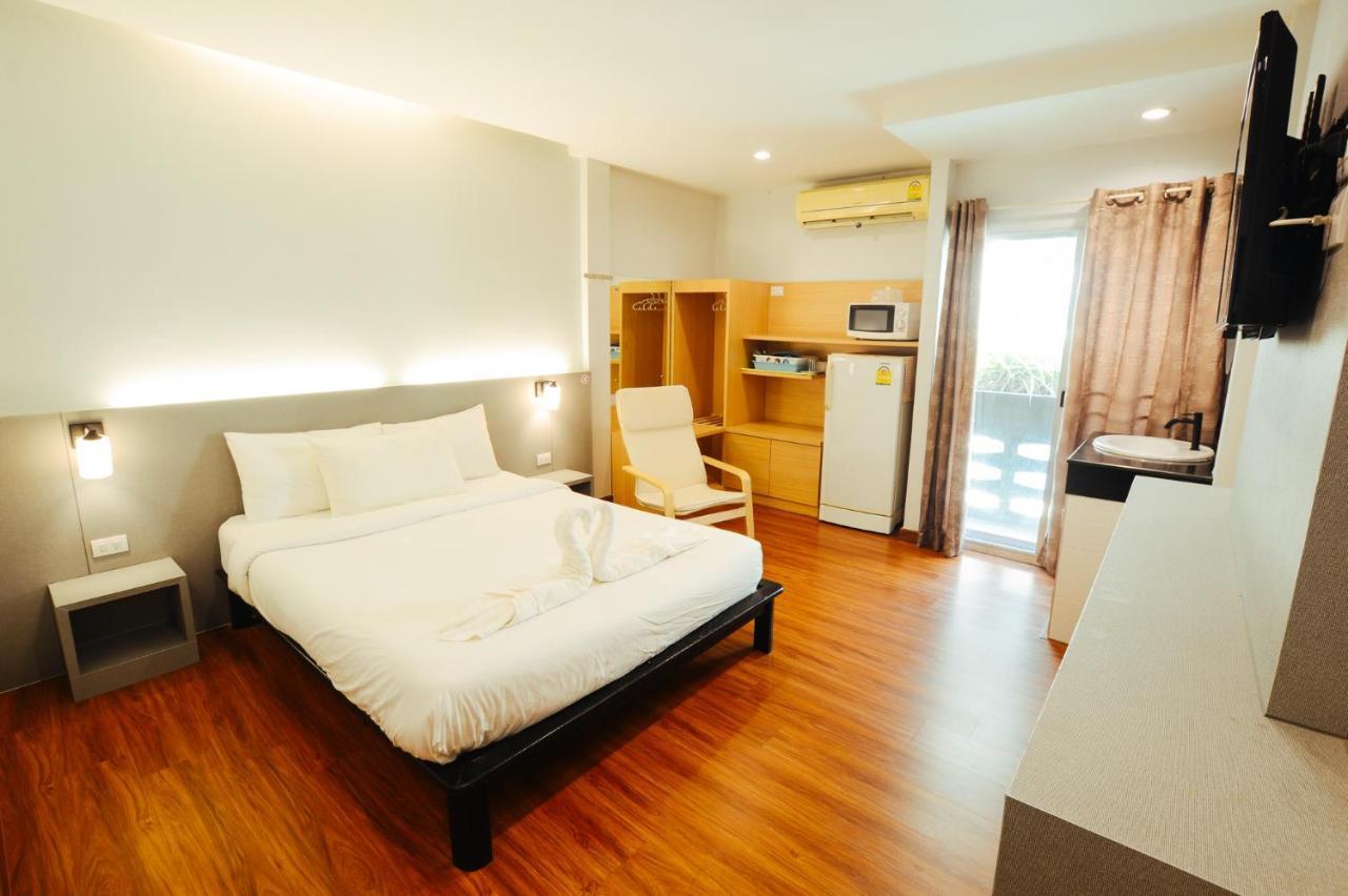 בנגקוק Thaiphiphat House מראה חיצוני תמונה